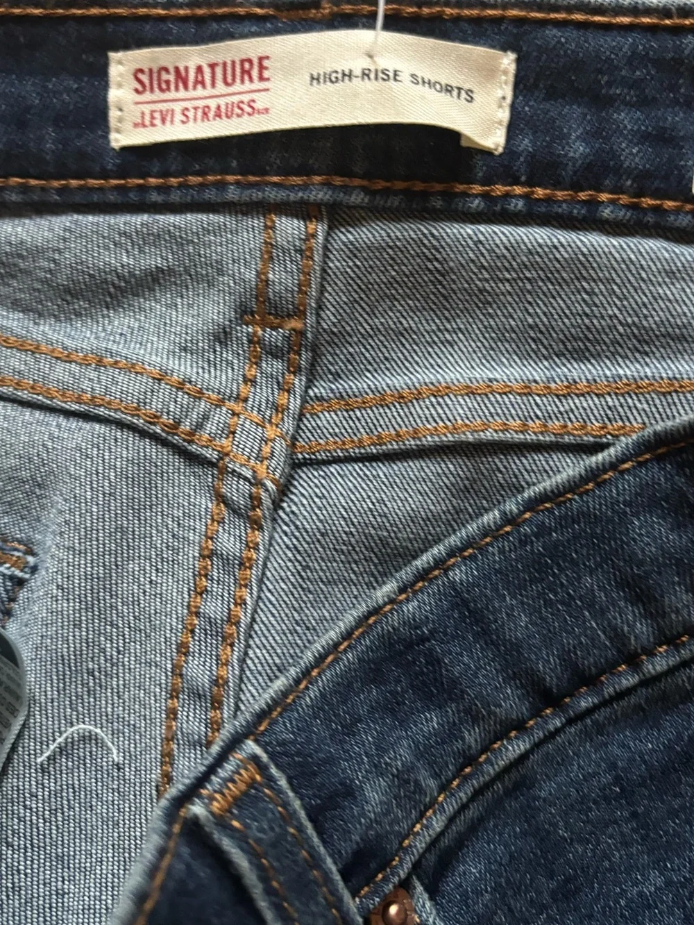 Signature Levi Strauss High-Rise Denim Shorts - Blue